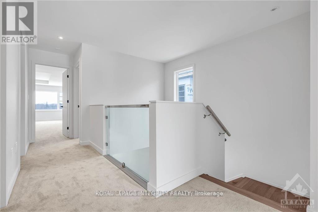 254 Shuttleworth Drive, Ottawa, Ontario  K1T 0T4 - Photo 15 - X13442664