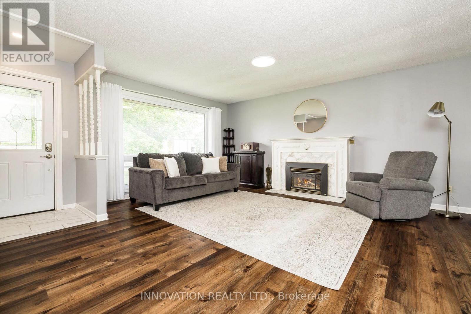 75 Wilson Street W, Perth, Ontario  K7H 2N7 - Photo 4 - X13442676