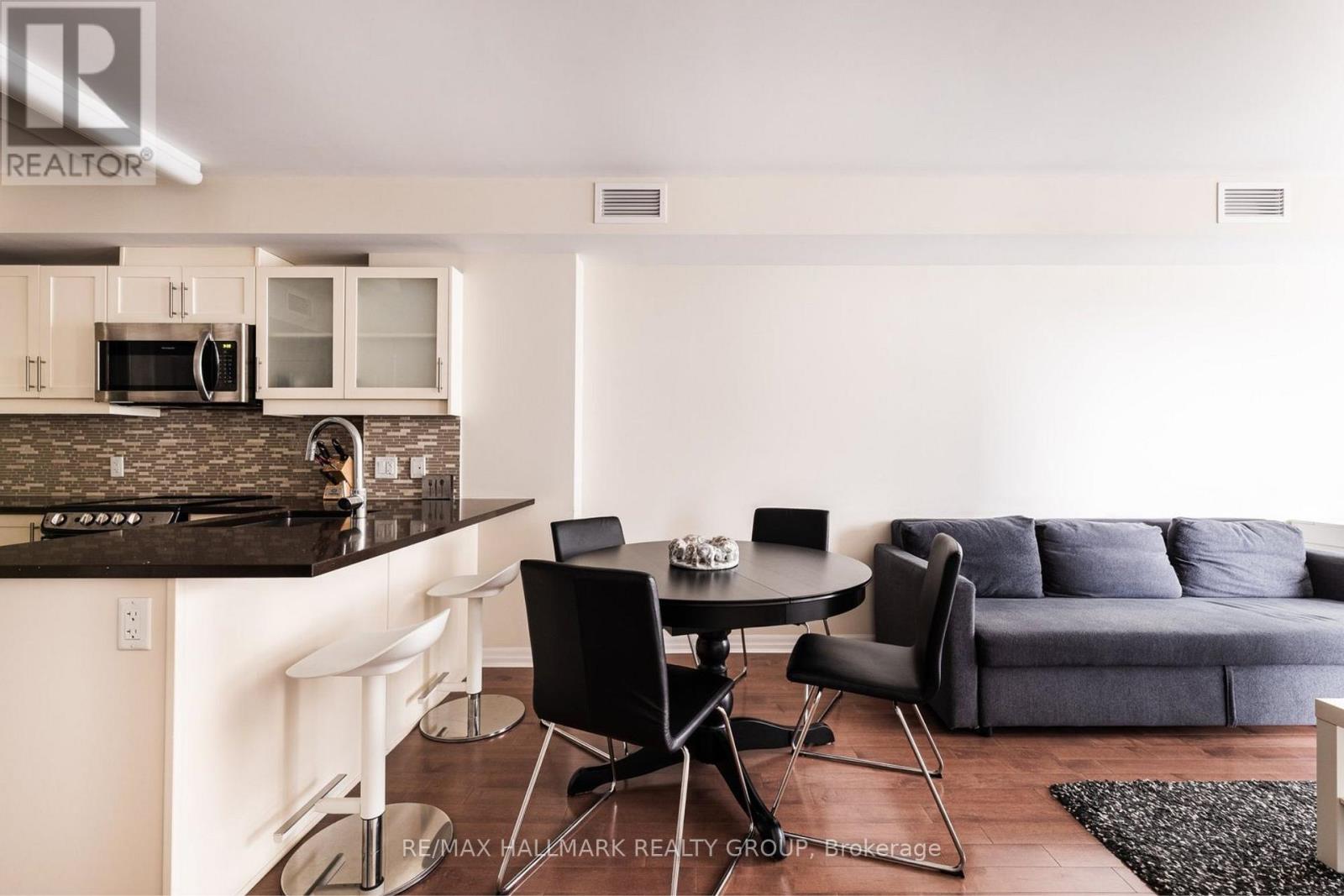 2106 - 195 Besserer Street, Ottawa, Ontario  K1N 0B6 - Photo 4 - X13442690