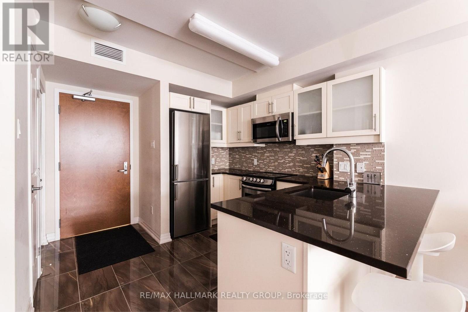 2106 - 195 Besserer Street, Ottawa, Ontario  K1N 0B6 - Photo 6 - X13442690