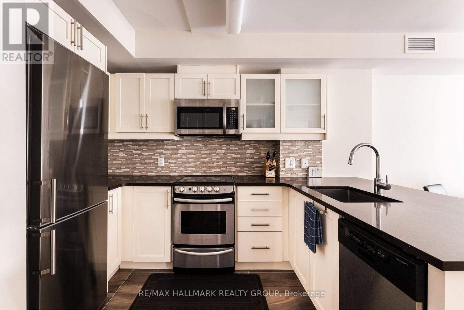 2106 - 195 Besserer Street, Ottawa, Ontario  K1N 0B6 - Photo 7 - X13442690