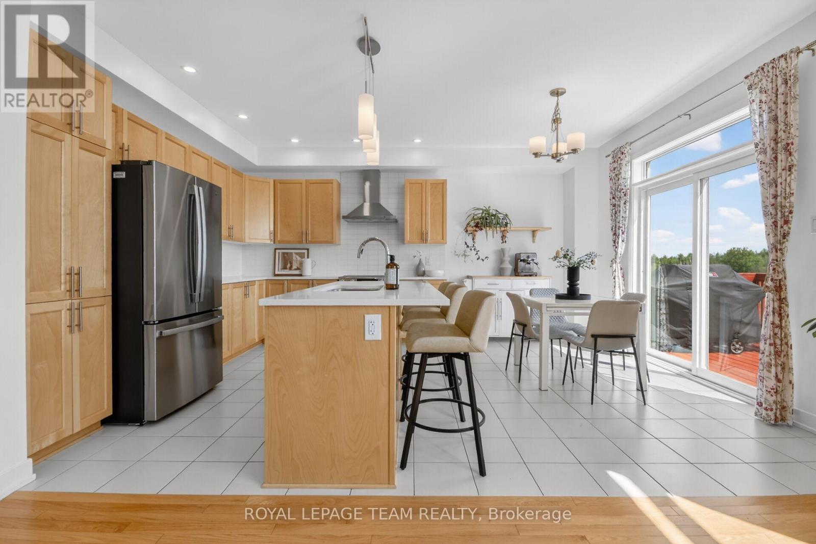154 Winterhaven Drive, Ottawa, Ontario  K1W 0P1 - Photo 14 - X13442738