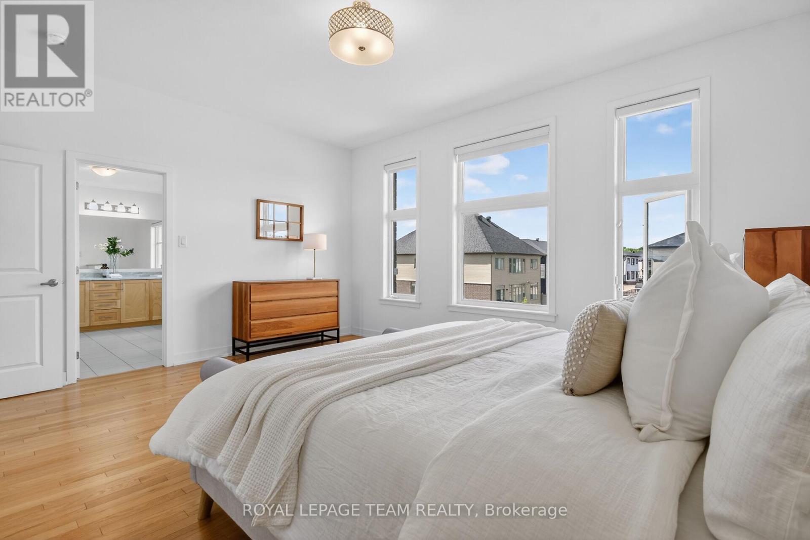 154 Winterhaven Drive, Ottawa, Ontario  K1W 0P1 - Photo 32 - X13442738