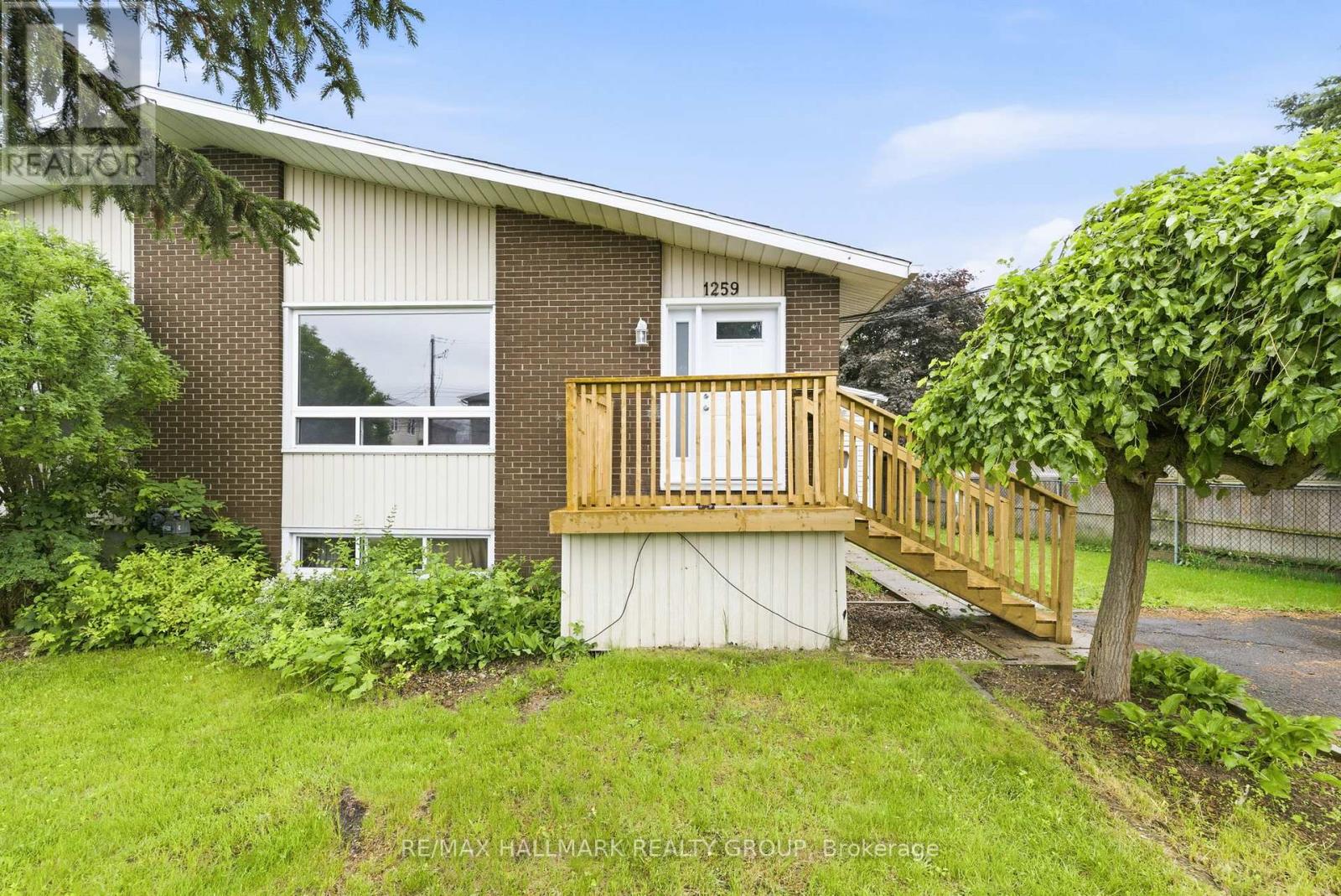 1259 MARENGER STREET, Ottawa, Ontario