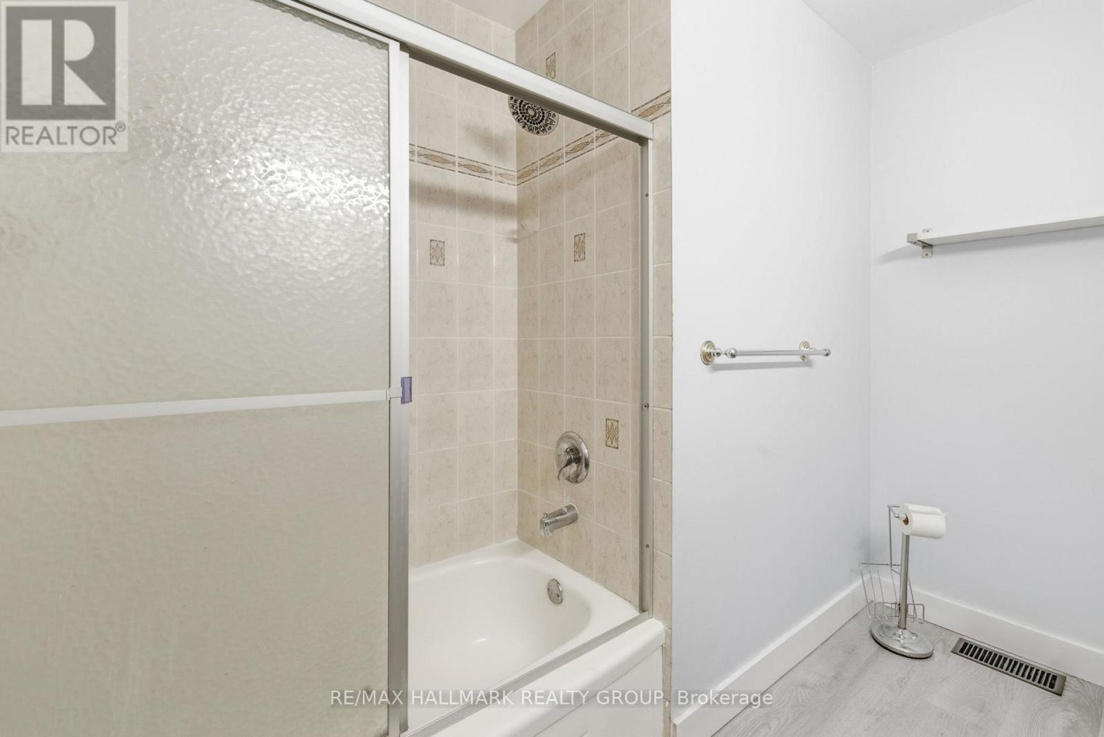 1259 Marenger Street, Ottawa, Ontario  K1C 1S1 - Photo 17 - X13442782