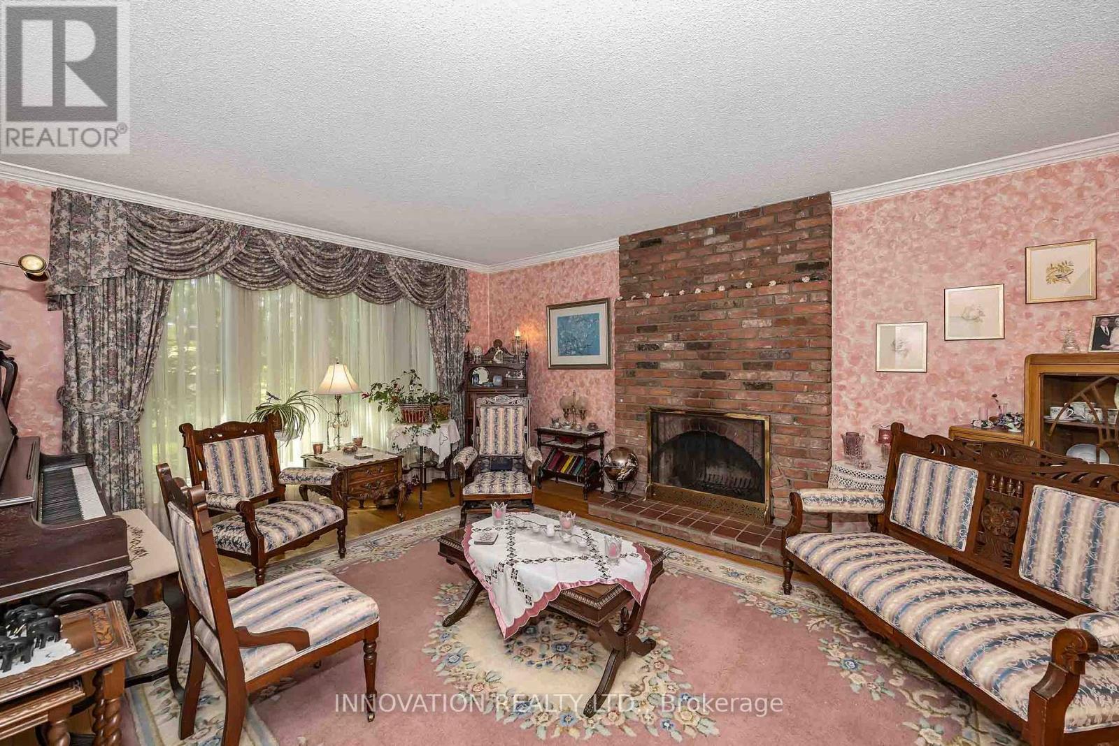 8 Sandwell Crescent, Ottawa, Ontario  K2K 1V3 - Photo 4 - X13442832