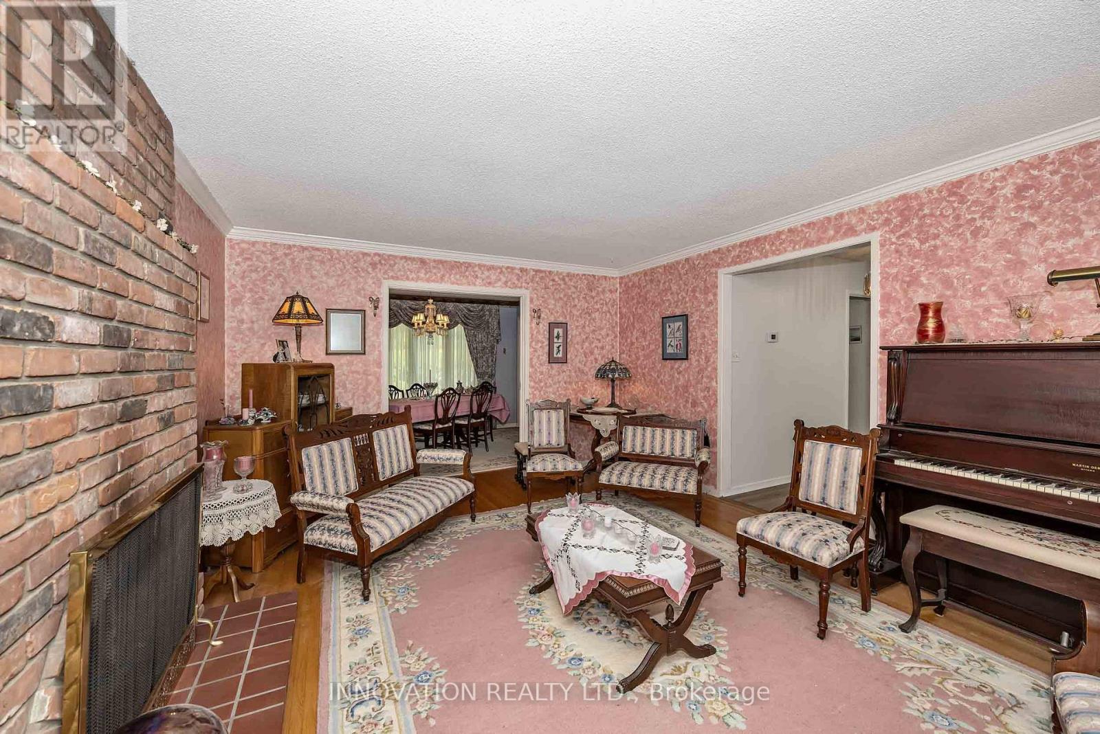 8 Sandwell Crescent, Ottawa, Ontario  K2K 1V3 - Photo 5 - X13442832