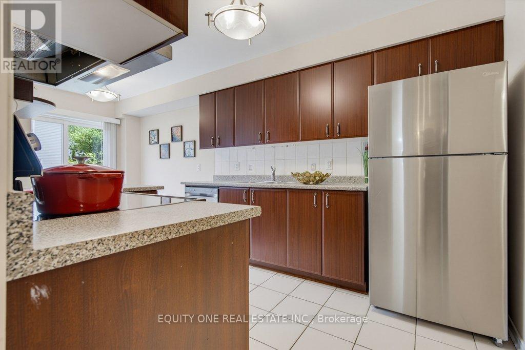 325 Applecross Crescent, Ottawa, Ontario  K2K 0C4 - Photo 13 - X13443246