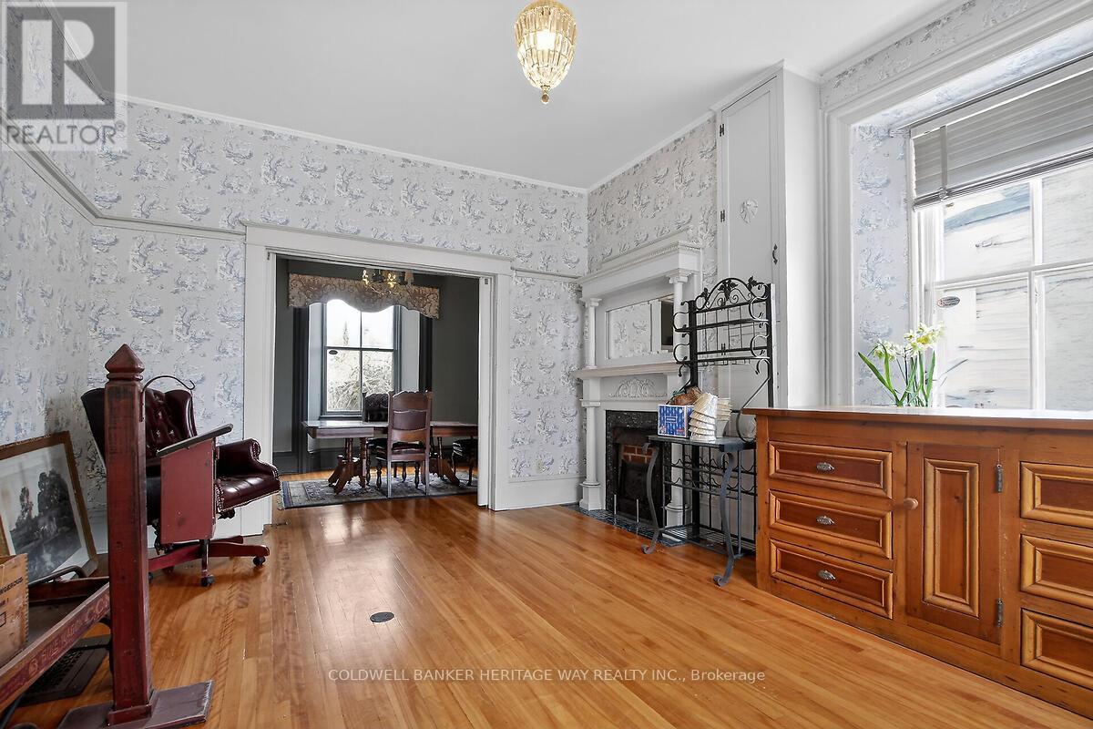 233 Bridge Street, Carleton Place, Ontario  K7C 3H2 - Photo 14 - X13443286