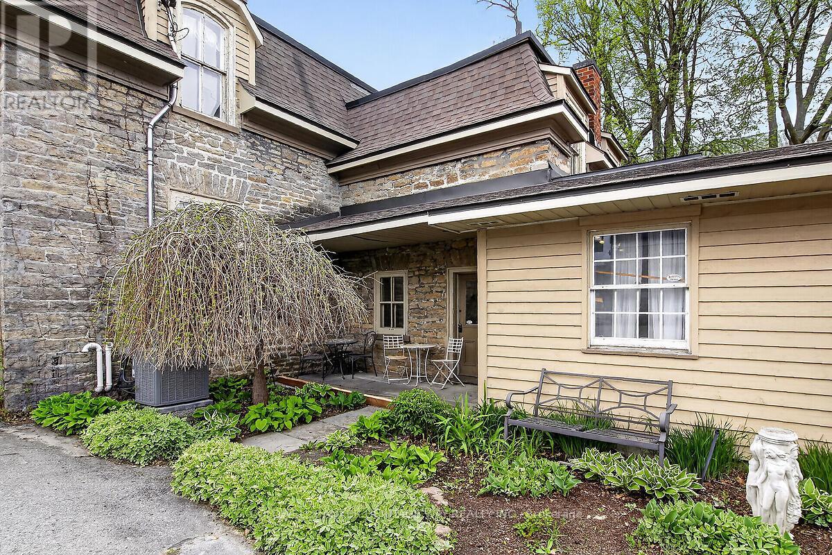 233 Bridge Street, Carleton Place, Ontario  K7C 3H2 - Photo 30 - X13443286