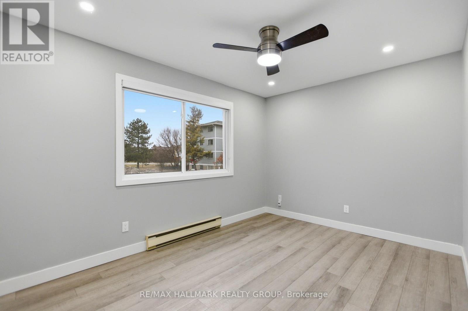216 - 218 Viewmount Drive, Ottawa, Ontario  K2E 7X5 - Photo 13 - X13443360