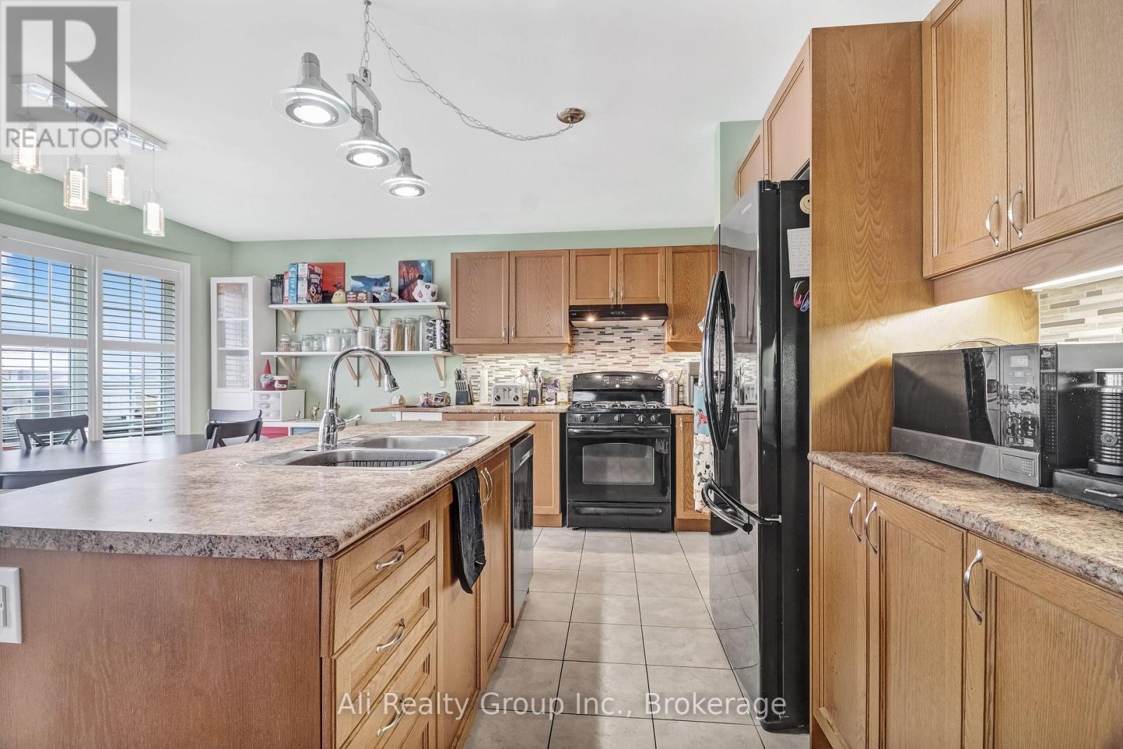 3022 Freshwater Way, Ottawa, Ontario  K2J 3V5 - Photo 12 - X13443368