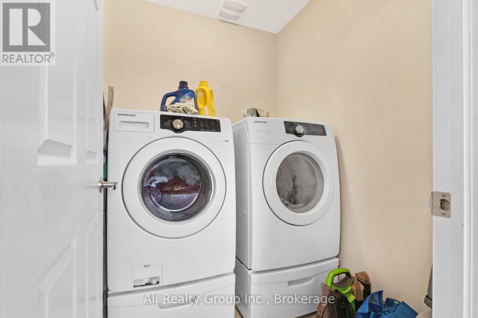 3022 Freshwater Way, Ottawa, Ontario  K2J 3V5 - Photo 17 - X13443368