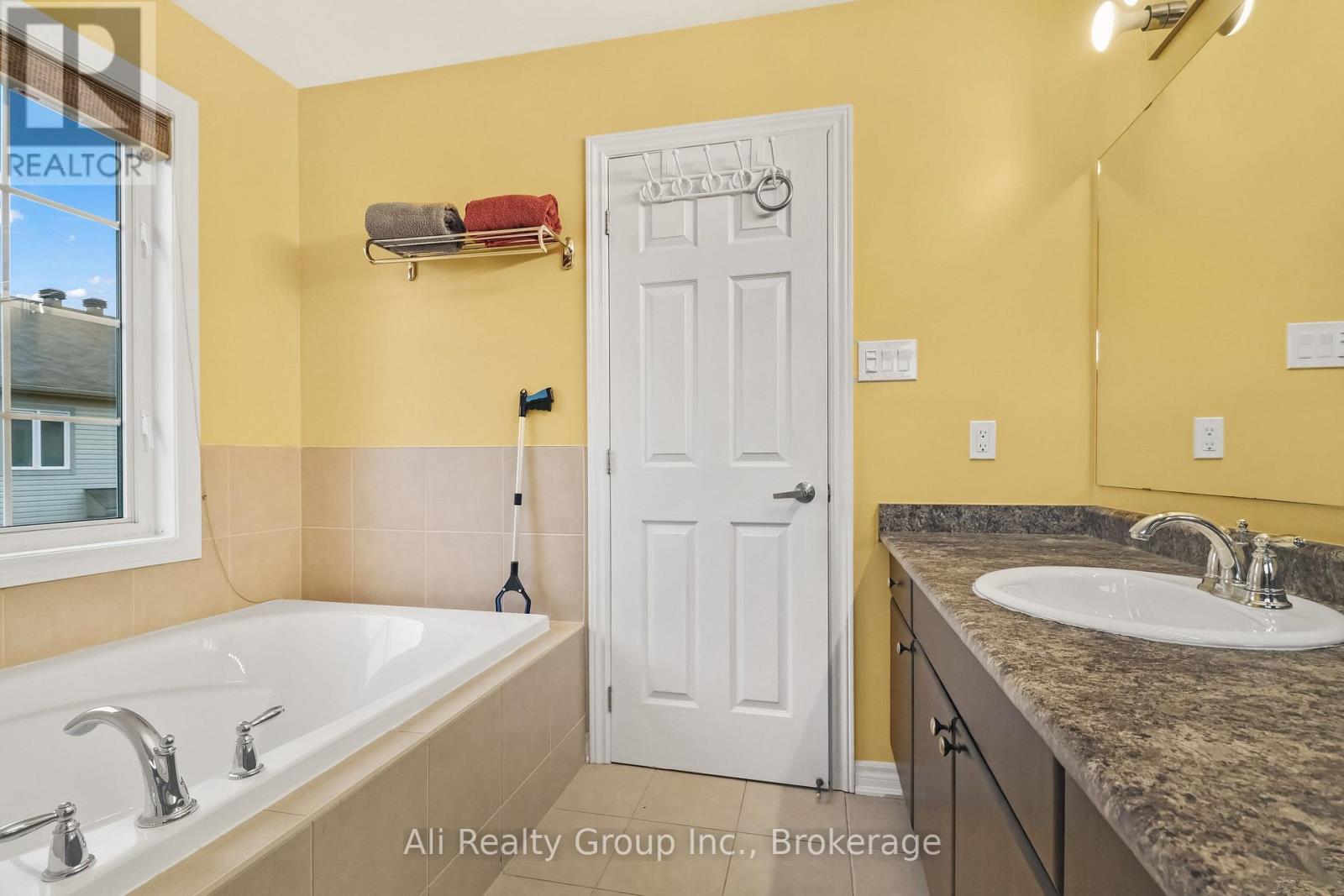 3022 Freshwater Way, Ottawa, Ontario  K2J 3V5 - Photo 21 - X13443368