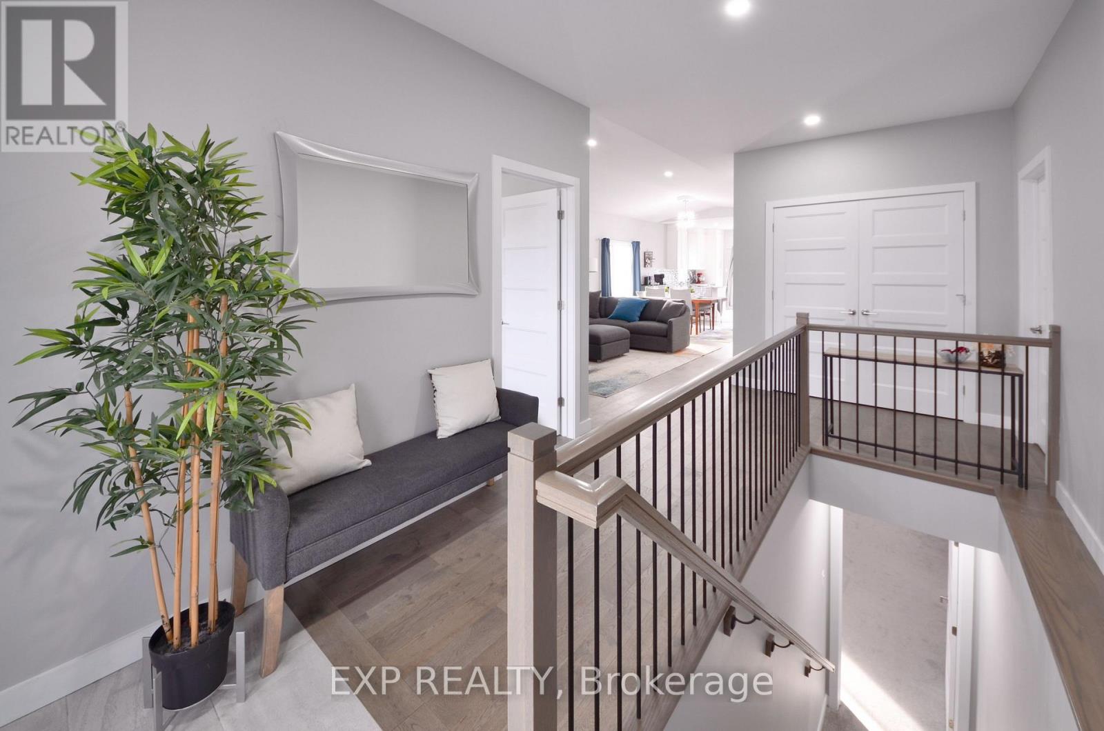92 Chateauguay Street, Russell, Ontario  K0A 1W0 - Photo 10 - X13443408