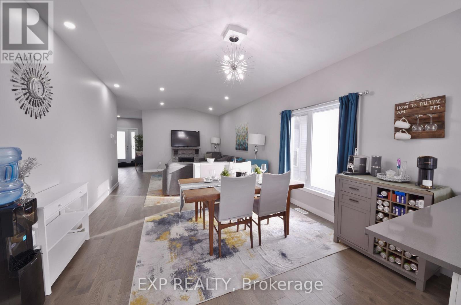 92 Chateauguay Street, Russell, Ontario  K0A 1W0 - Photo 7 - X13443408