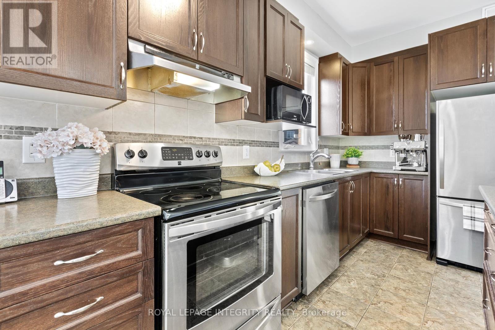 179 Flat Sedge Crescent, Ottawa, Ontario  K1T 0G9 - Photo 9 - X13443484