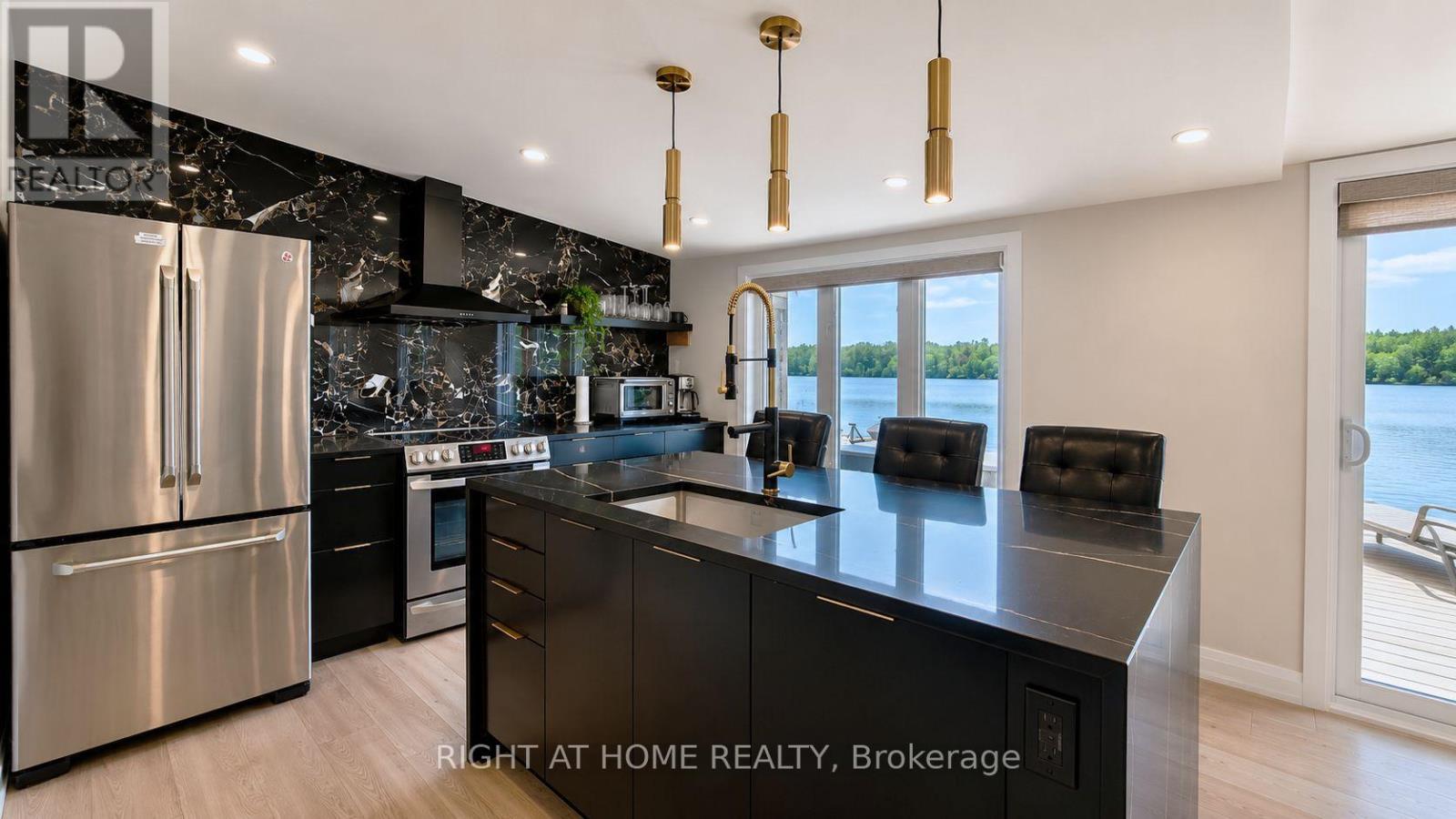 3858 Rideau River Road, North Grenville, Ontario  K0G 1J0 - Photo 7 - X13443588