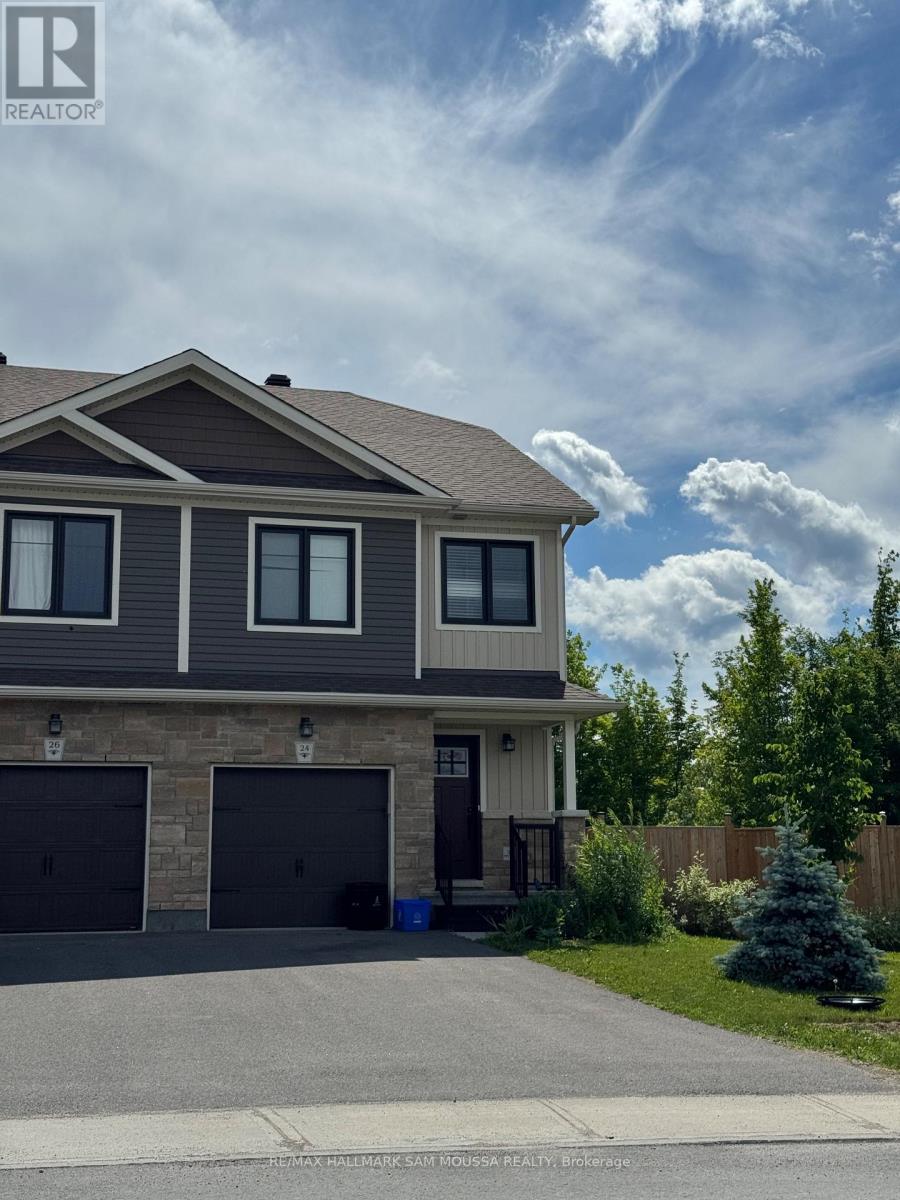 24 Staples Boulevard, Smiths Falls, Ontario  K7A 0B6 - Photo 2 - X13443648
