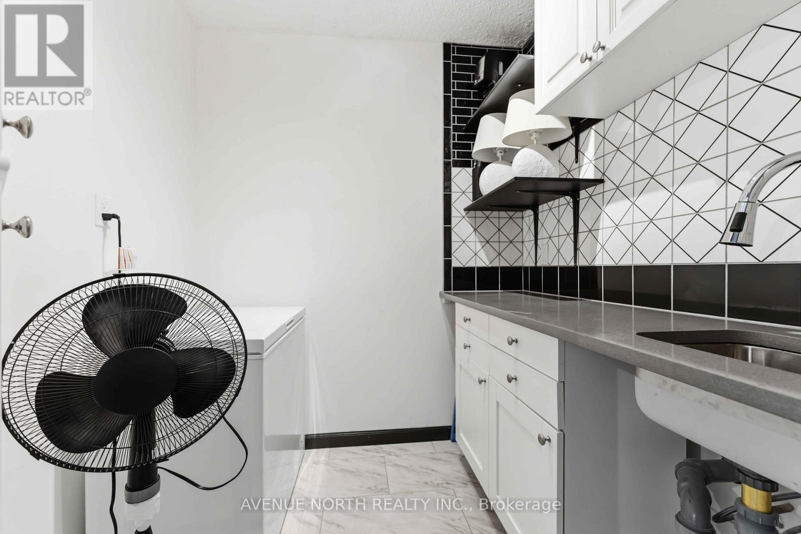 908 - 500 Laurier Avenue W, Ottawa, Ontario  K1R 5E1 - Photo 22 - X13443800