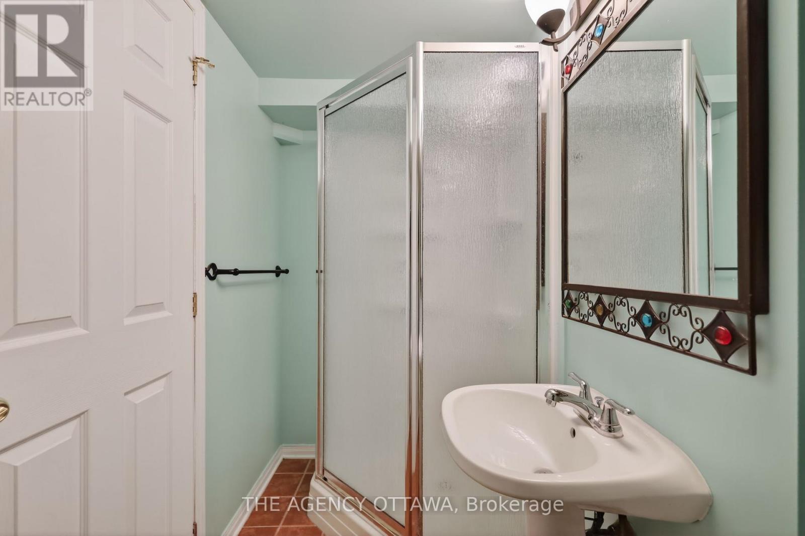 1681 Amberdale Crescent, Ottawa, Ontario  K1H 7B2 - Photo 45 - X13443844