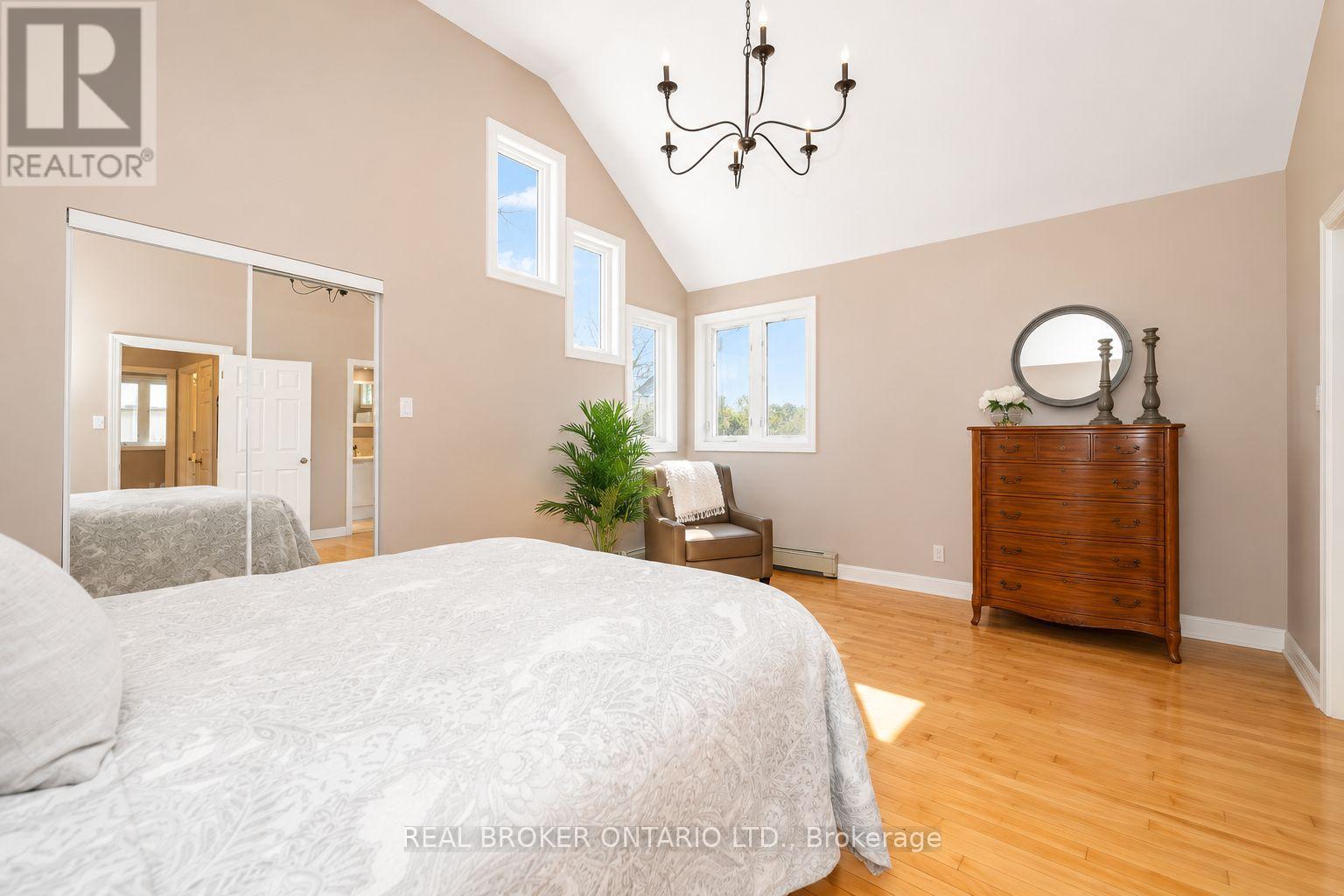 9 Graham Avenue, Ottawa, Ontario  K1S 0B6 - Photo 16 - X13443854