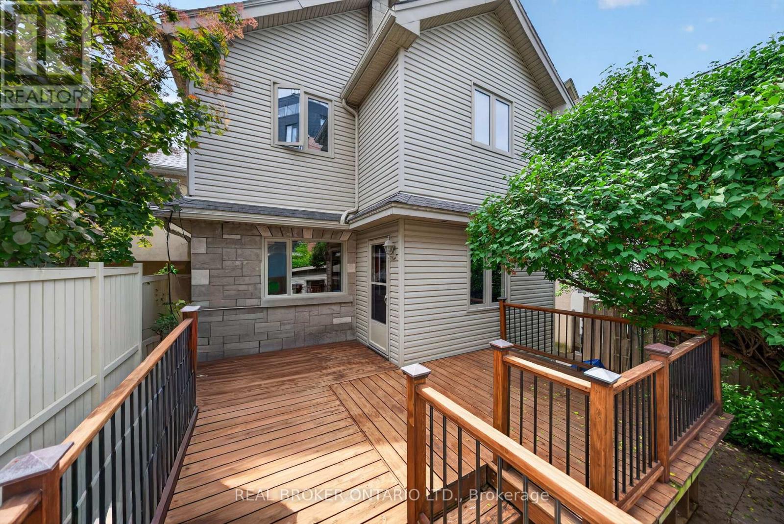 9 Graham Avenue, Ottawa, Ontario  K1S 0B6 - Photo 27 - X13443854