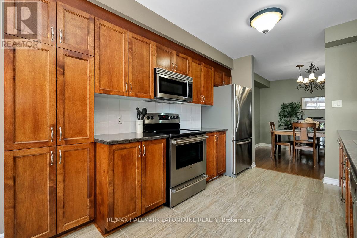 417 June Court, Ottawa, Ontario  K1W 0E3 - Photo 11 - X13443858