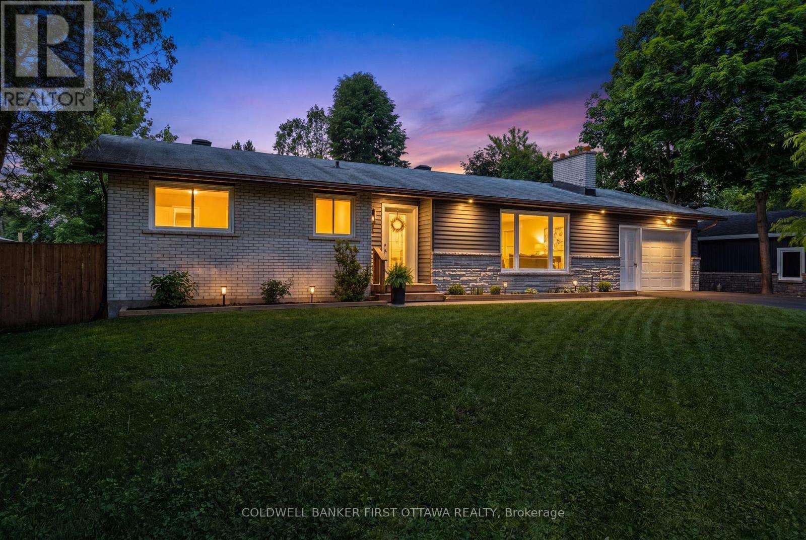 5276 HILLCREST DRIVE, Ottawa, Ontario