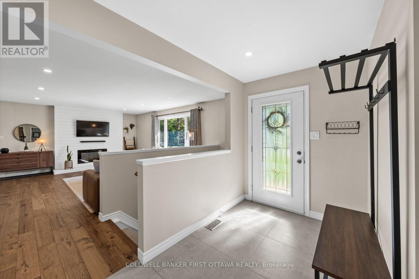 5276 Hillcrest Drive, Ottawa, Ontario  K4M 1E9 - Photo 4 - X13443932