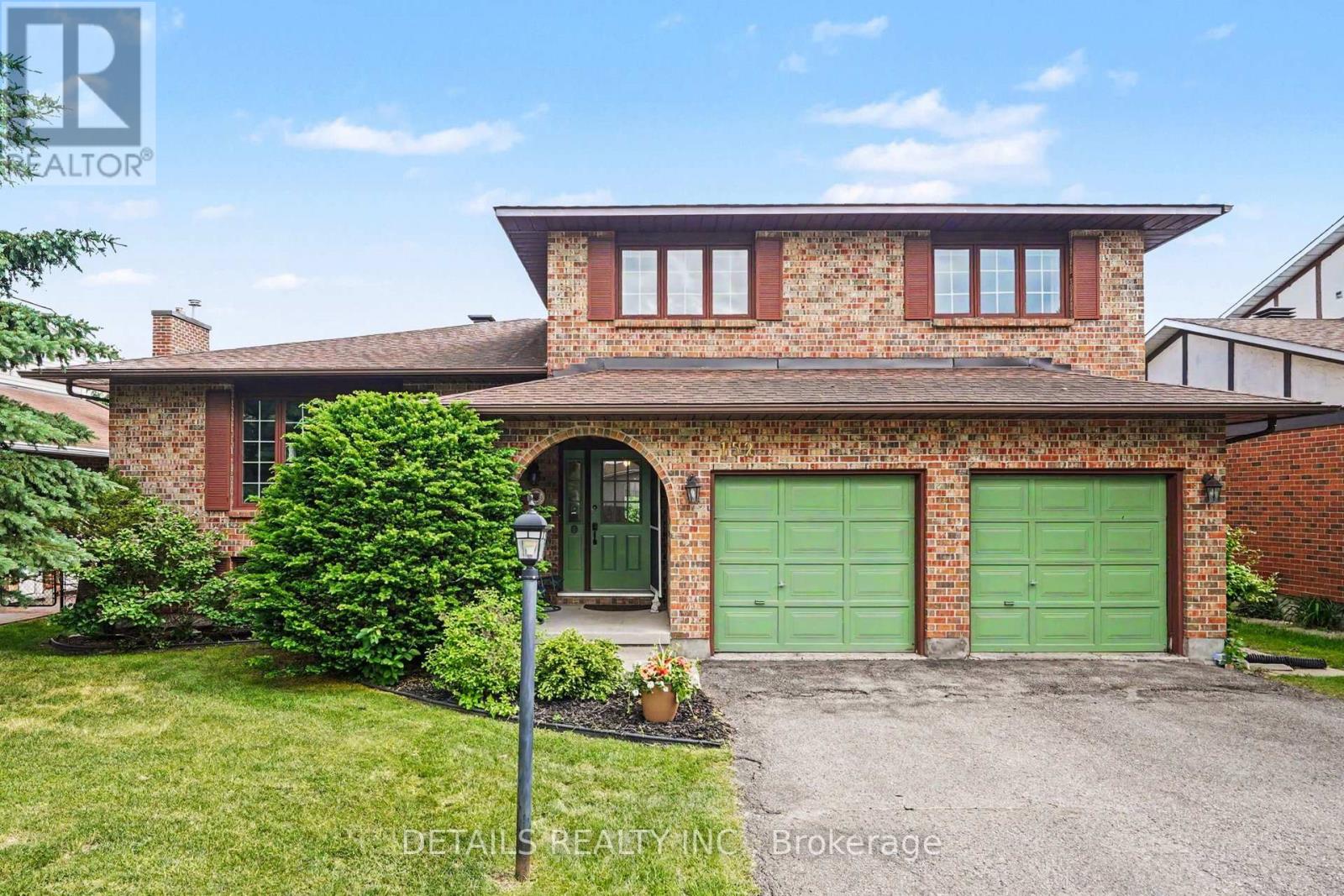 152 FOXFIELD DRIVE, Ottawa, Ontario