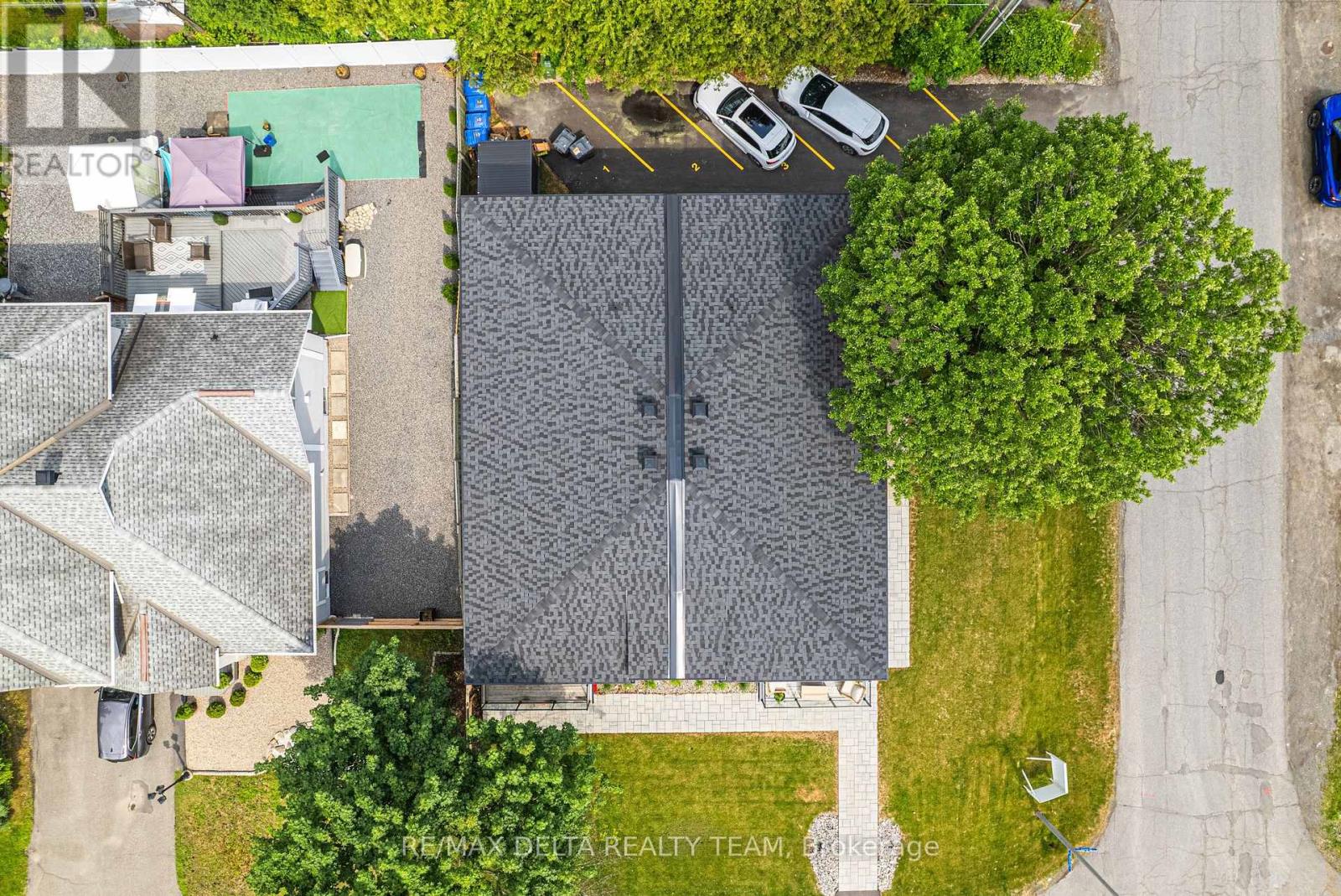 77 Granton Avenue, Ottawa, Ontario  K2G 1L2 - Photo 11 - X13444086