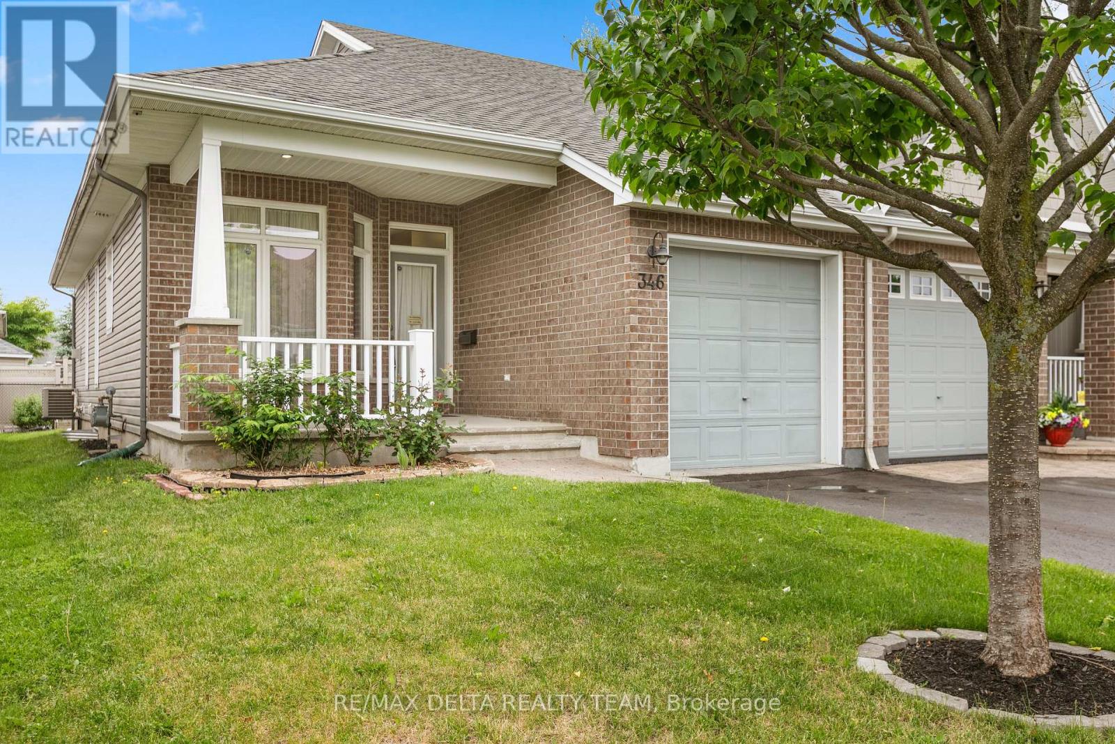 346 FARINCOURT CRESCENT, Ottawa, Ontario