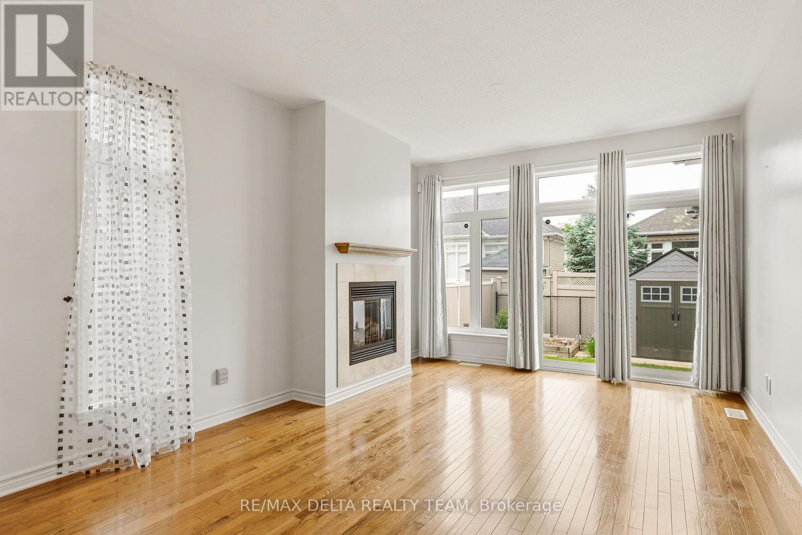 346 Farincourt Crescent, Ottawa, Ontario  K4A 0M6 - Photo 8 - X13444128