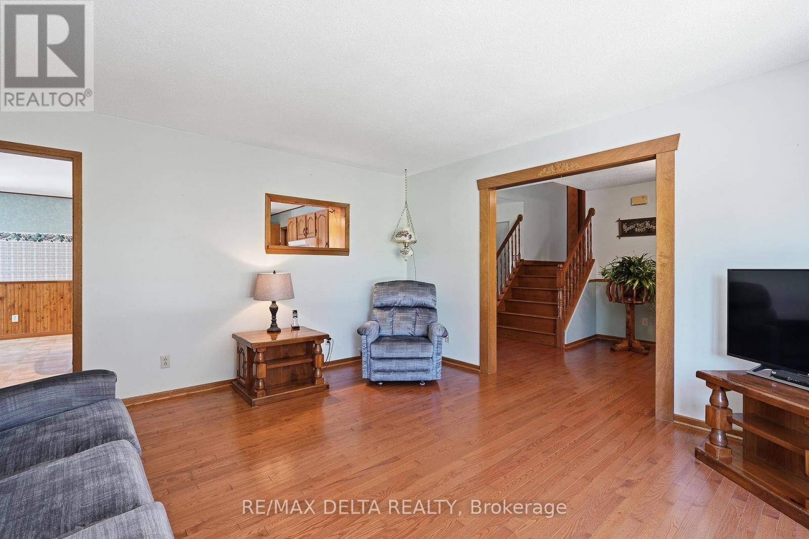 1051 Aberdeen Road W, Champlain, Ontario  K0B 1R0 - Photo 9 - X13444148