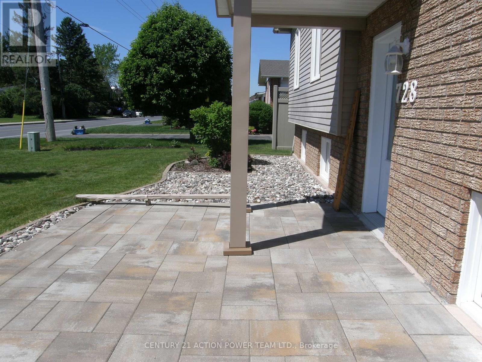 728 Saint Isidore Road, Casselman, Ontario  K0A 1M0 - Photo 3 - X13444182