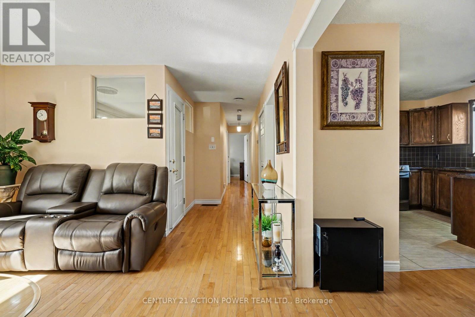 728 Saint Isidore Road, Casselman, Ontario  K0A 1M0 - Photo 4 - X13444182