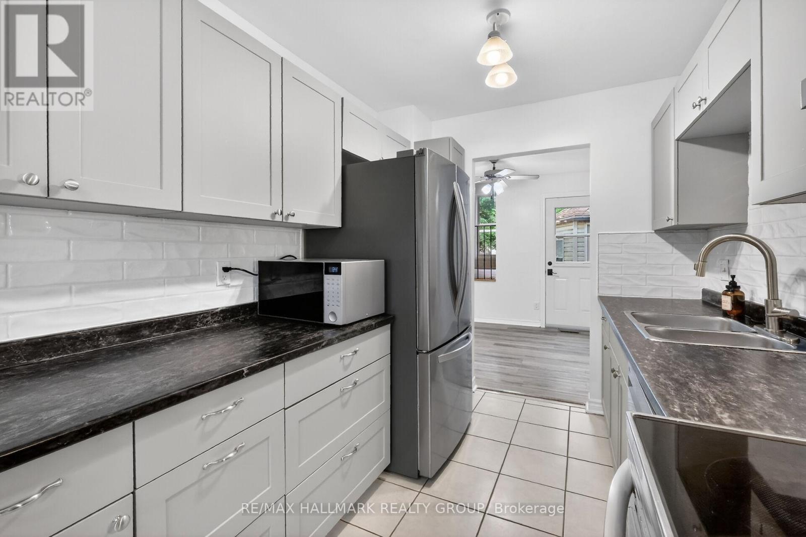 4 Gowrie Drive, Ottawa, Ontario  K2L 2S4 - Photo 18 - X13444310