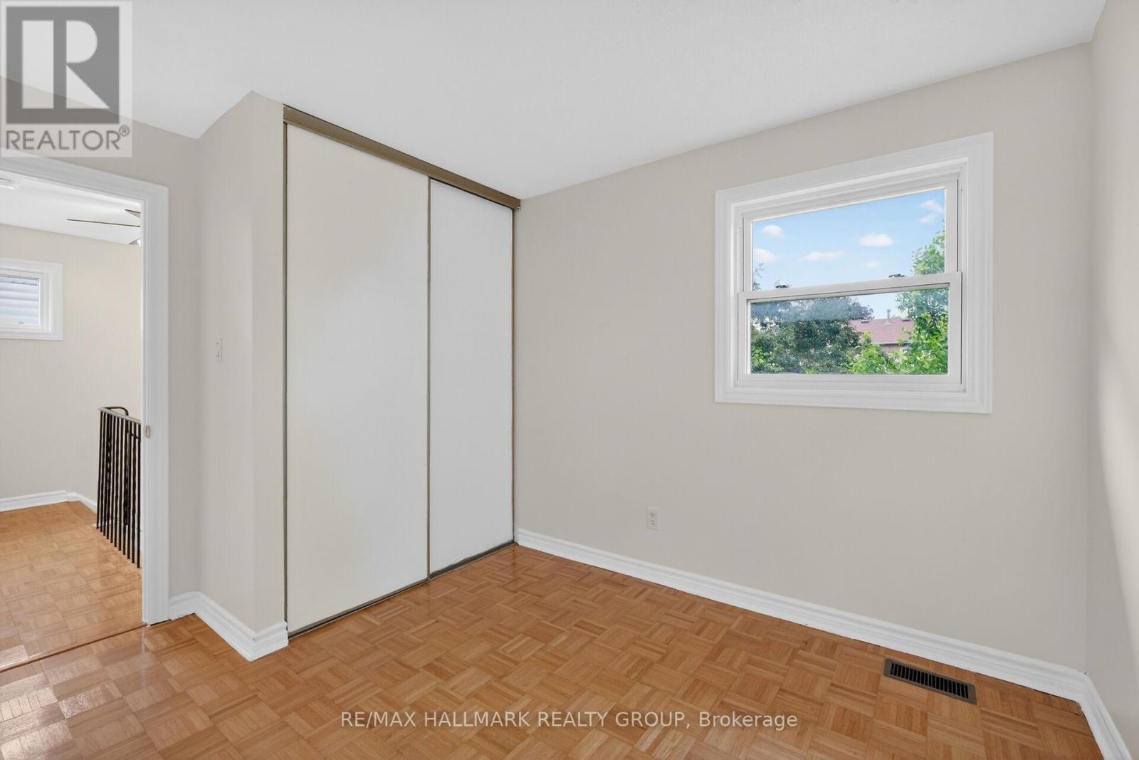 4 Gowrie Drive, Ottawa, Ontario  K2L 2S4 - Photo 29 - X13444310
