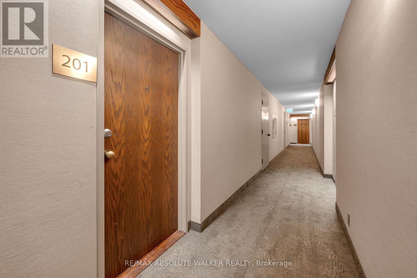 201 - 470 Laurier Avenue W, Ottawa, Ontario  K1R 7W9 - Photo 3 - X13444362