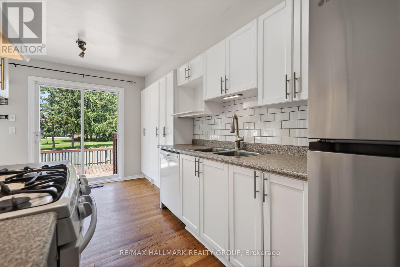 130 College Circle, Ottawa, Ontario  K1K 4R9 - Photo 18 - X13444462