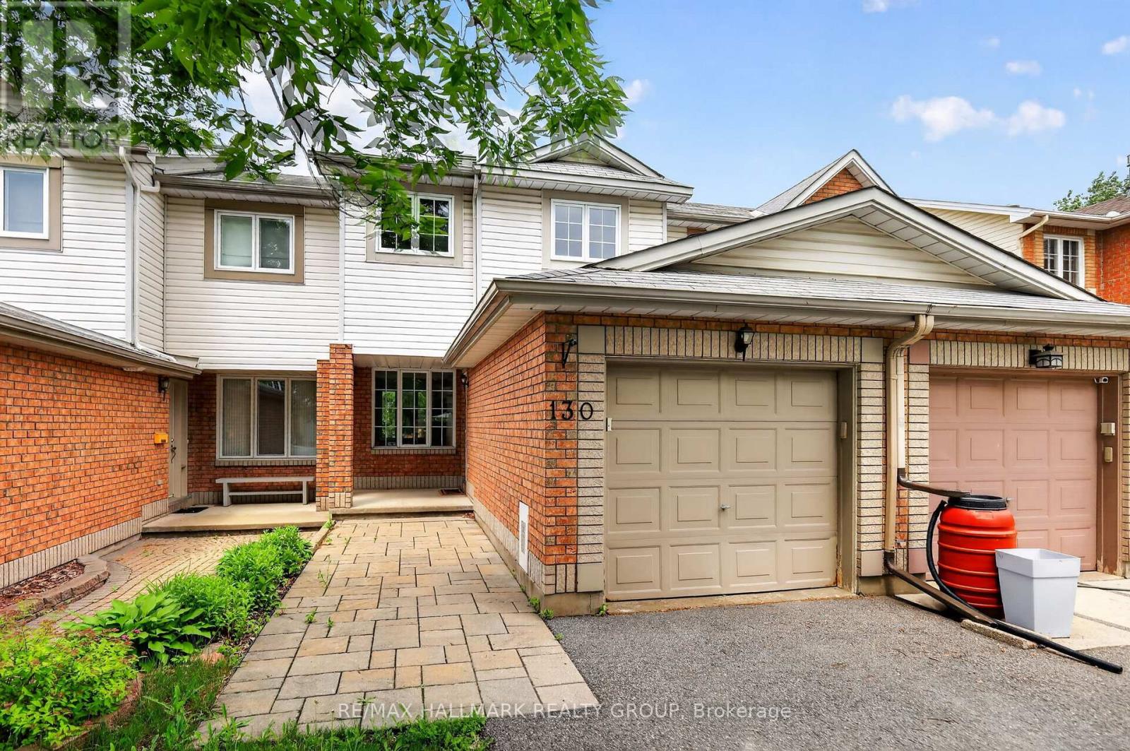 130 College Circle, Ottawa, Ontario  K1K 4R9 - Photo 2 - X13444462