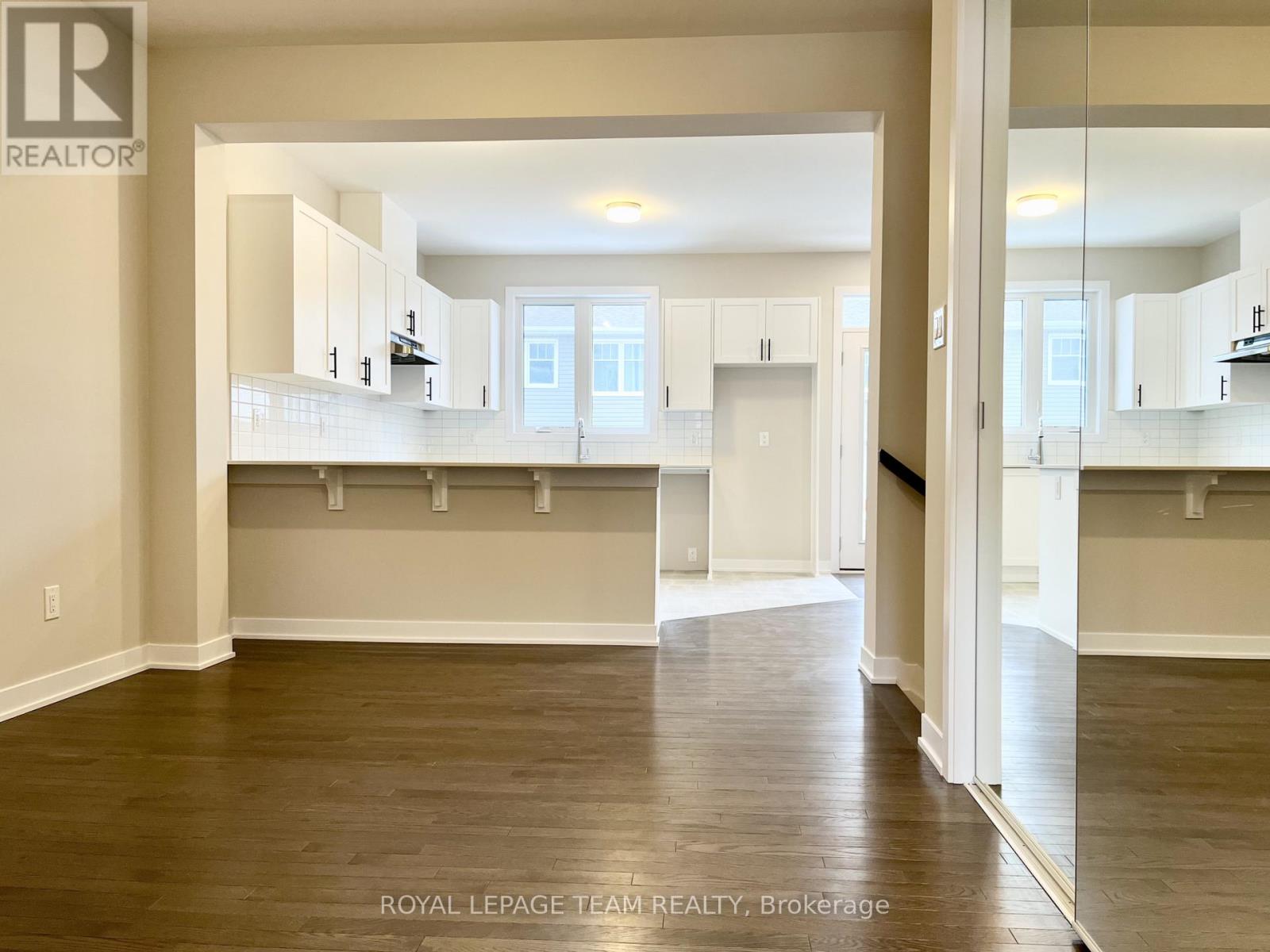 622 Expansion Road, Ottawa, Ontario  K2J 7G3 - Photo 4 - X13444506