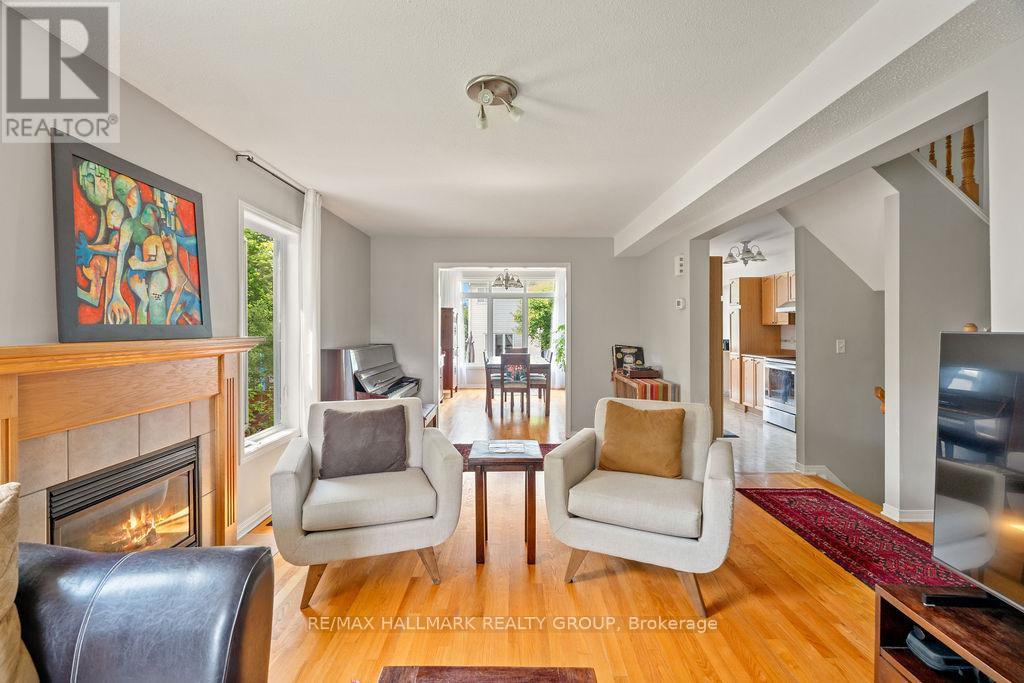 113 Carwood Circle, Ottawa, Ontario  K1K 4V5 - Photo 6 - X13444618