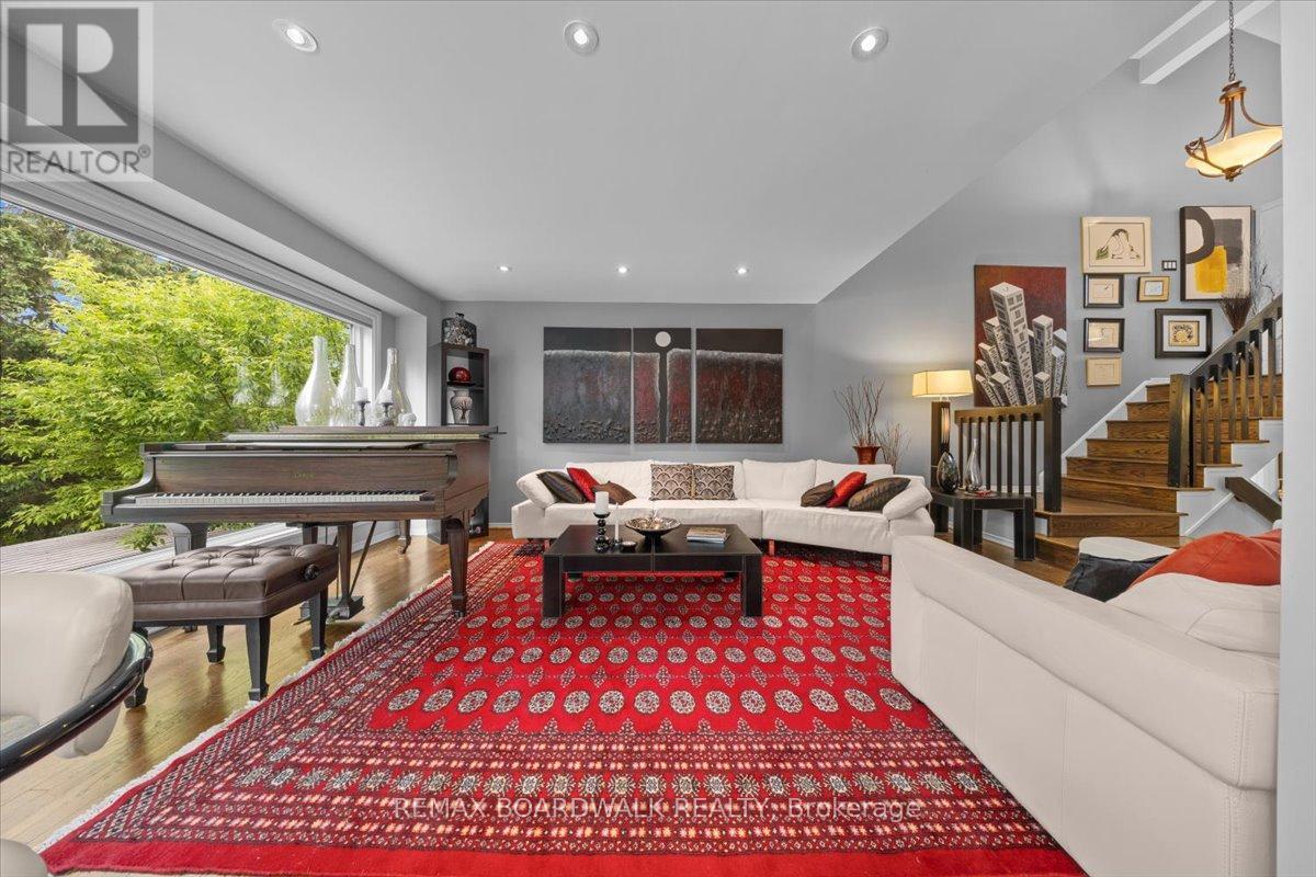 24 Hackett Street, Ottawa, Ontario  K1V 0P7 - Photo 10 - X13444966