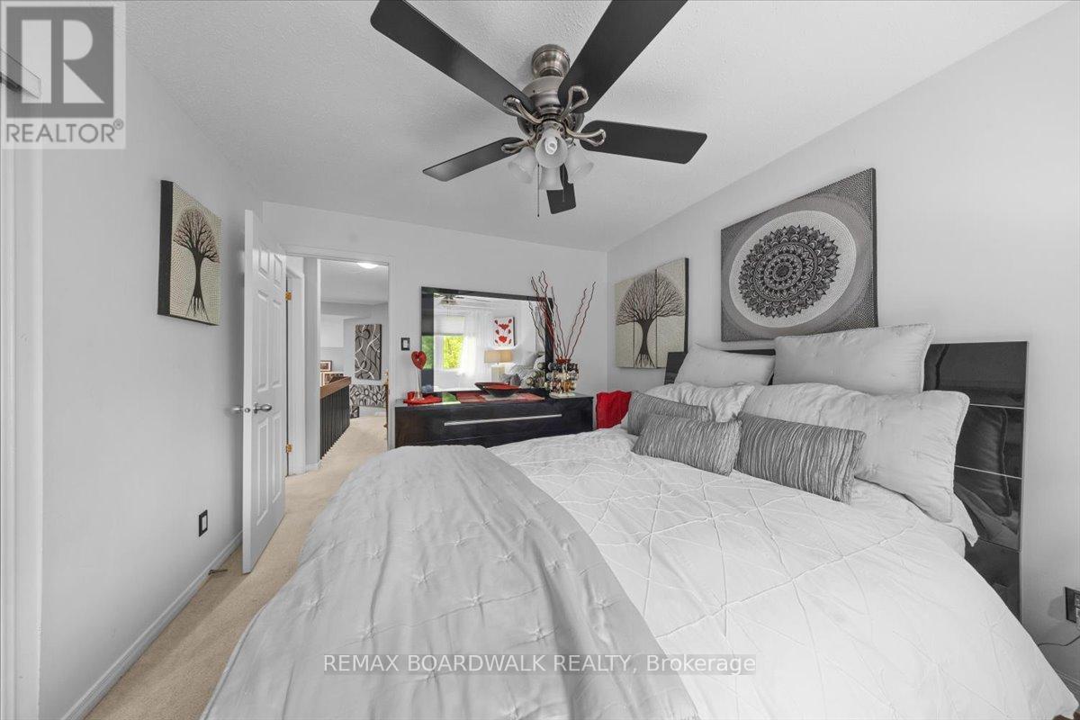 24 Hackett Street, Ottawa, Ontario  K1V 0P7 - Photo 40 - X13444966