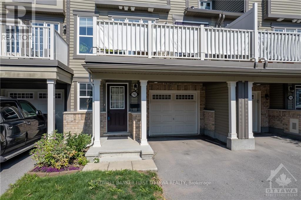 793 Mayfly Crescent, Ottawa, Ontario  K2J 6C7 - Photo 2 - X13444998