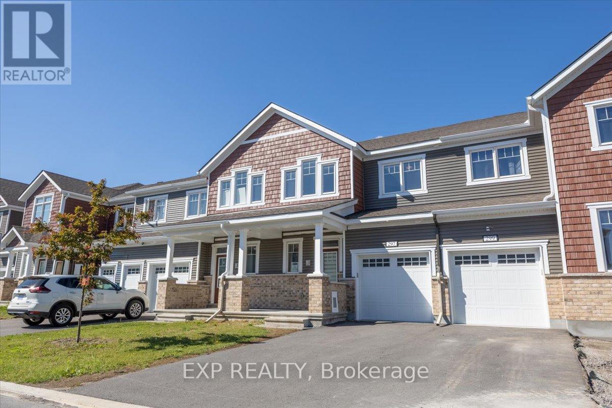 297 Billrian Crescent, Ottawa, Ontario  K2S 3A6 - Photo 2 - X13445144