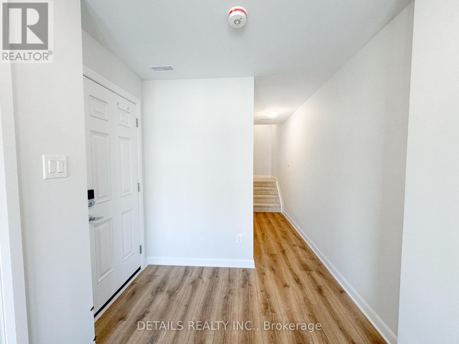 380 Clearpath Private, Ottawa, Ontario  K2T 0S6 - Photo 2 - X13445322
