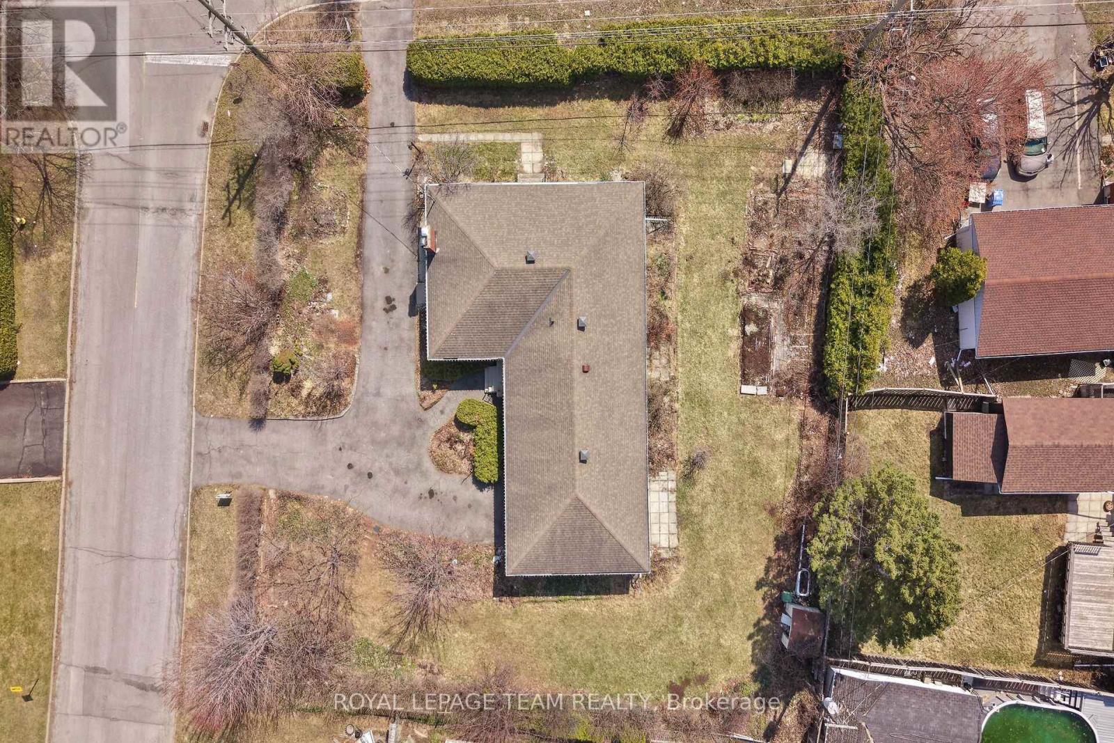 45 Capilano Drive, Ottawa, Ontario  K2E 6G5 - Photo 5 - X13445338